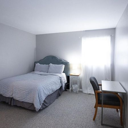 Cheerful Home With Free Parking And Wifi Rochester Exterior foto